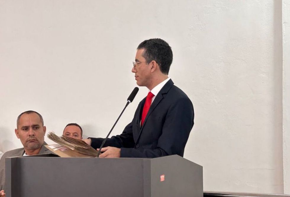 Câmara de Guaratinga confirma novo Procurador Geral do Município