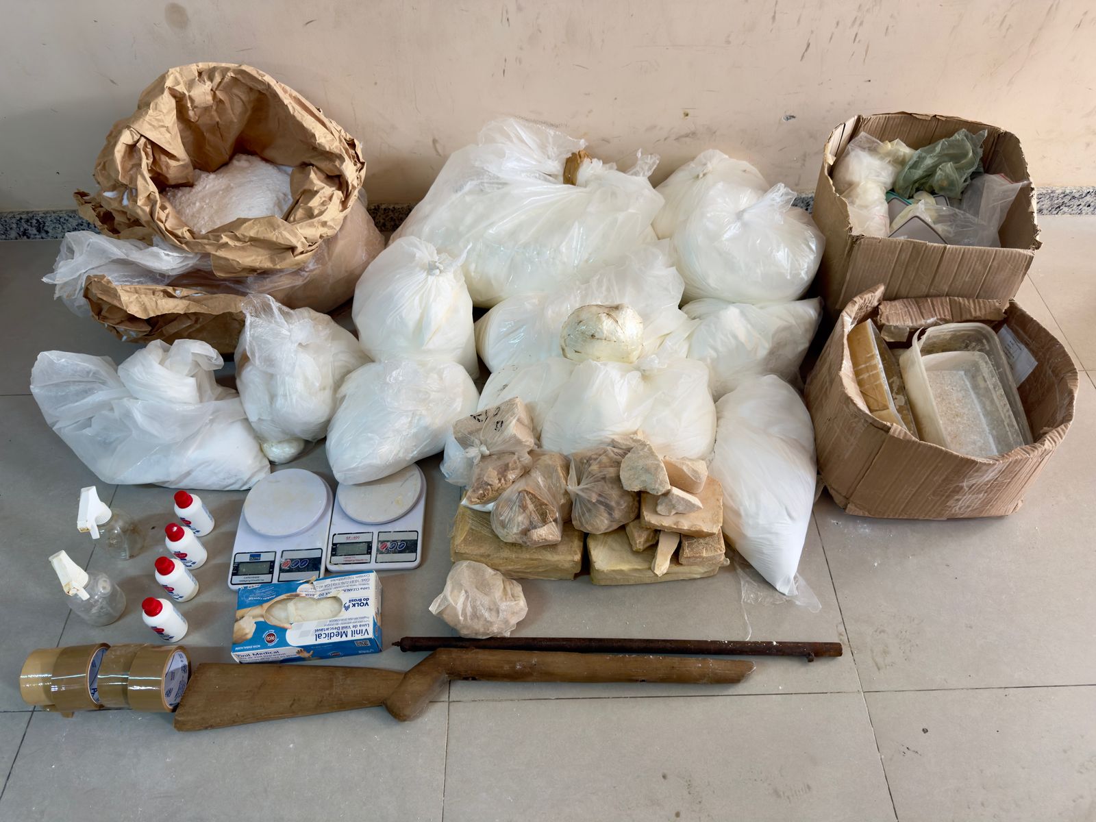 Denúncia anônima: Rondesp Extremo Sul realiza apreensão de mais de 60 kg de drogas em Eunápolis